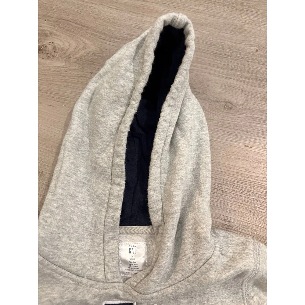 Boys Girls Unisex Gap‎ Hoodie 4T Grey with Navy Lettering GUC